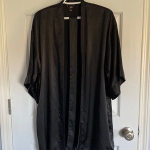 VS silk black robe